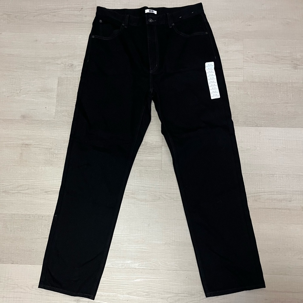 Uniqlo U Jeans Straight Leg Black 32/32 Inch